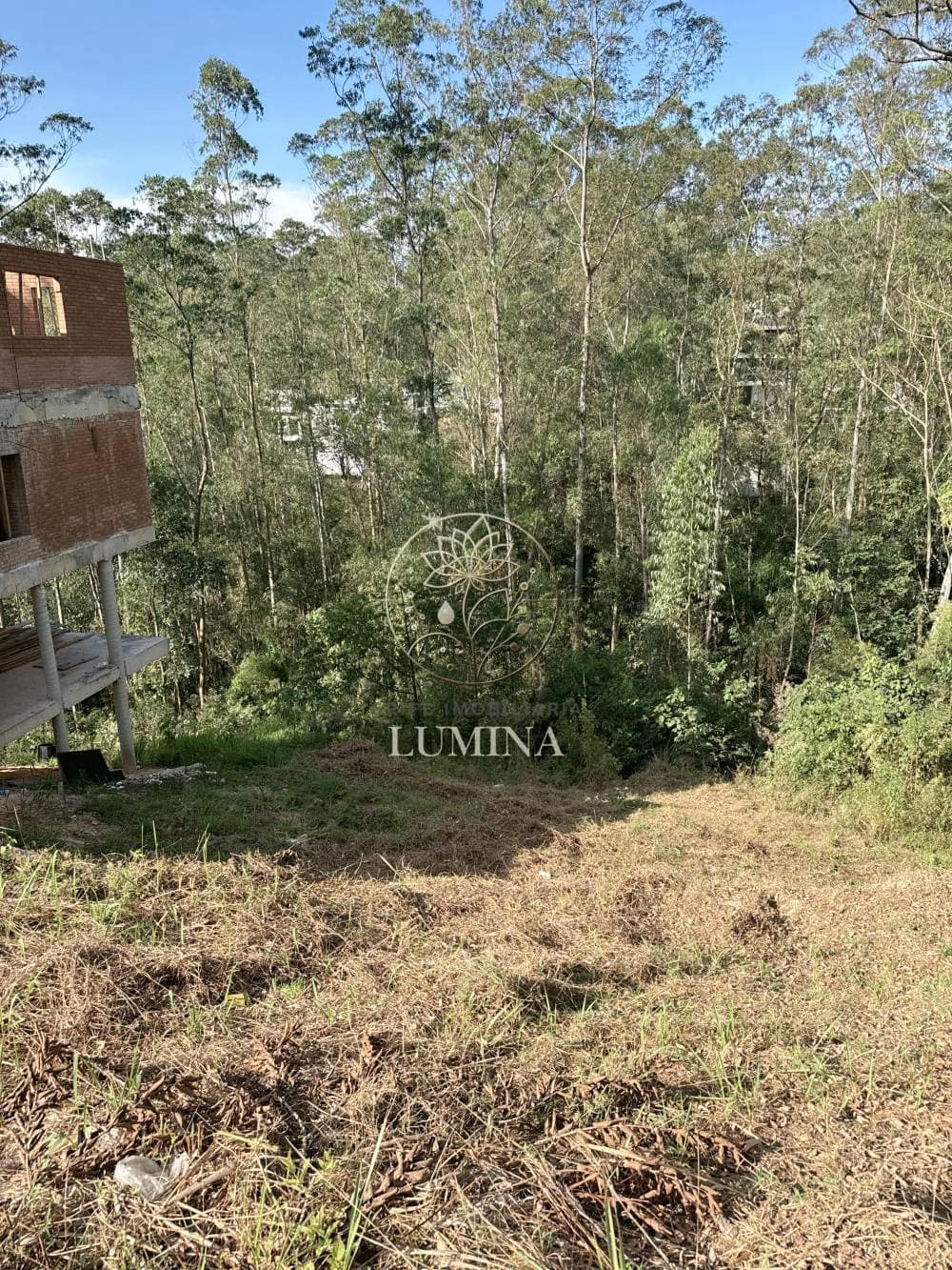 Foto do imóvel Lote de 588m2 com vista permanente - Loteamento Capital Ville, imagem 1 de 1