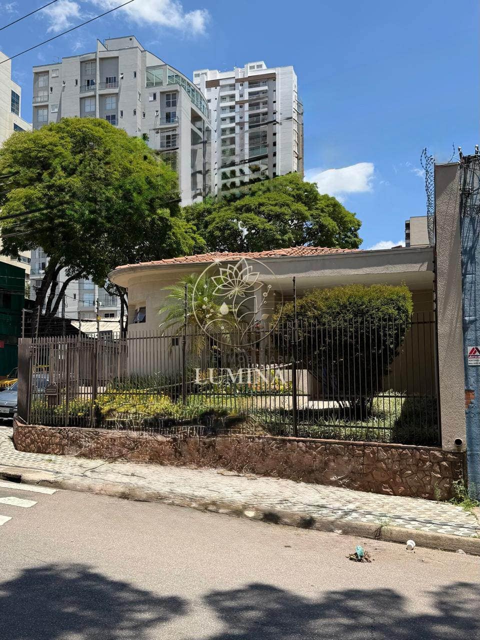 Foto do imóvel CASA TERREA JARDIM VIRGINIA COMERCIAL LOCAÇÃO OU VENDA, imagem 1 de 1
