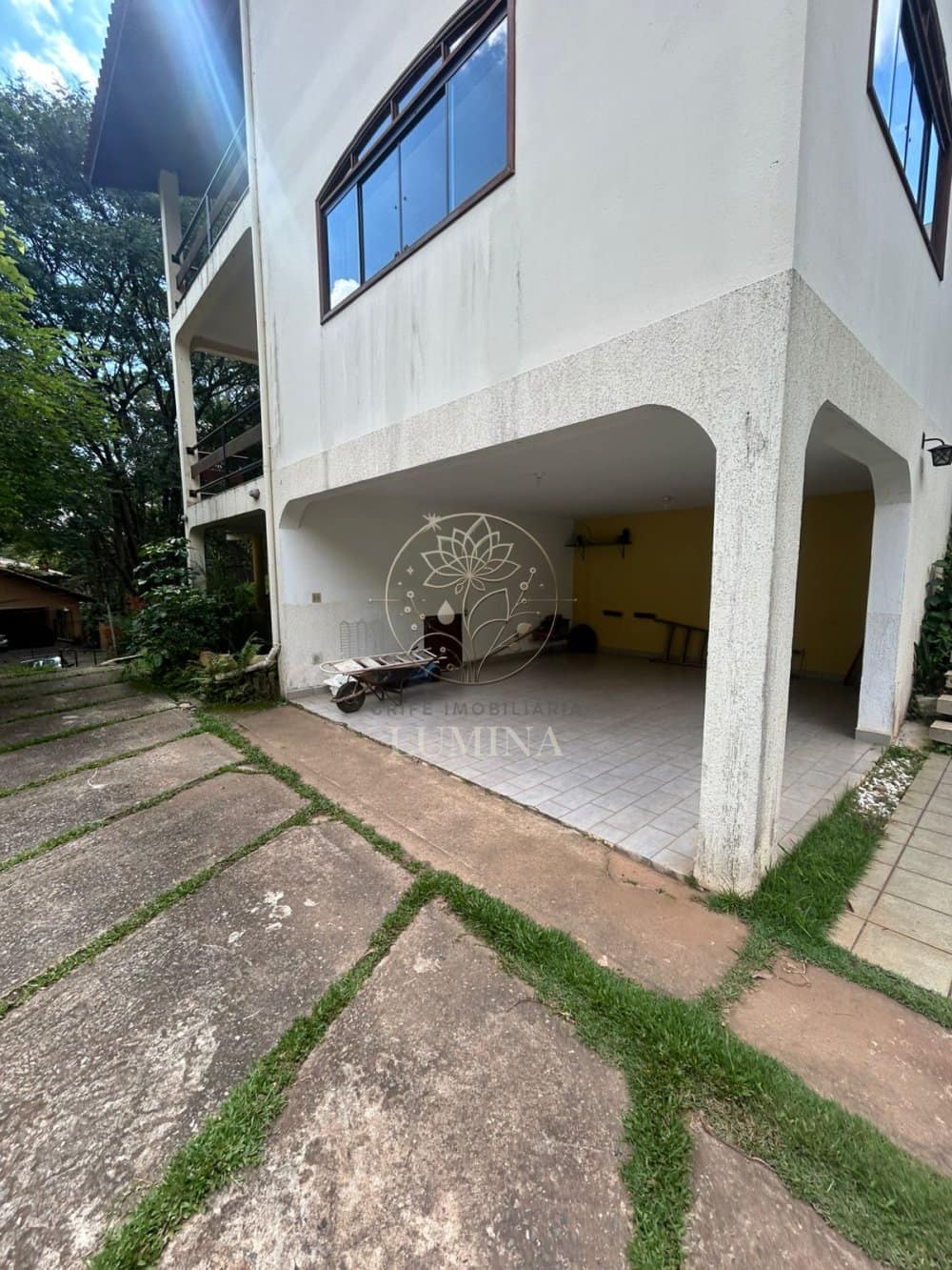 Miniatura da foto 2 do imóvel IMÓVEL RESIDENCIAL DE ALTO PADRÃO - VENDA E LOCAÇÃO