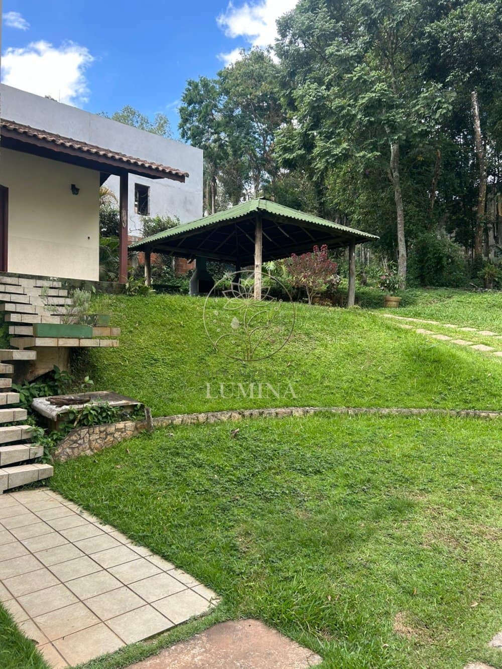 Miniatura da foto 3 do imóvel IMÓVEL RESIDENCIAL DE ALTO PADRÃO - VENDA E LOCAÇÃO